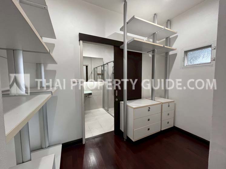 House in Sukhumvit 